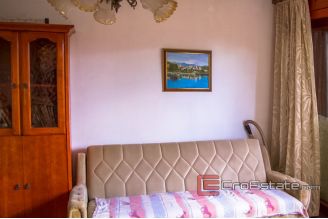 08 4955 30 Gorski kotar house lake view for sale