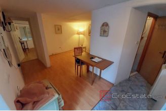 009 2016 423 Split apartment for sale