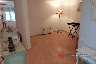 009 2016 423 Split apartment for sale