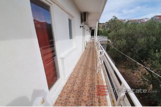 14 2018 143 Ciovo hotel seafront for sale