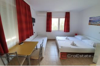 14 2018 143 Ciovo hotel seafront for sale