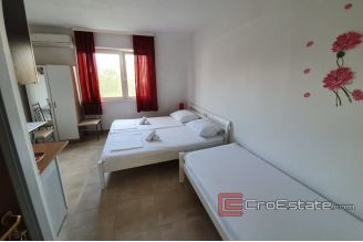 14 2018 143 Ciovo hotel seafront for sale