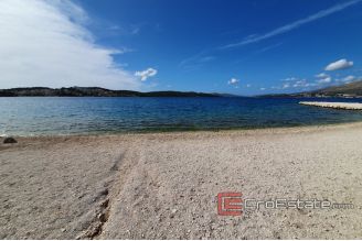14 2018 143 Ciovo hotel seafront for sale