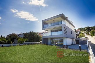 017 2021 244 island ciovo modern seafront villa for sale
