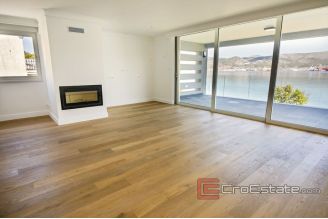 017 2021 244 island ciovo modern seafront villa for sale