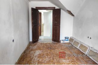08 2024 90 Split apartment for sale