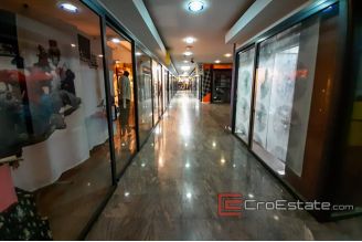 04 2016 428 Split business for sale