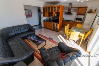 20 2025 40 Split apartment sea view for sale