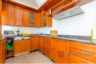 20 2025 40 Split apartment sea view for sale