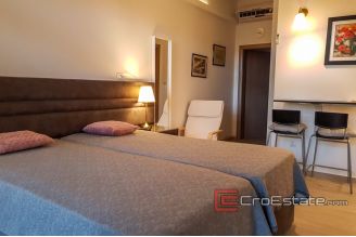 05 2025 39 Split apartment for sale