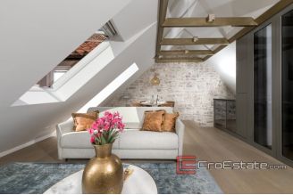 17 4980 30 Split ceter apartment for sale