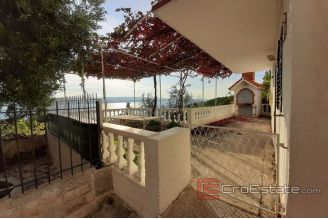 019 2016 429 near omis house with open sea view for sale