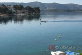 011 2021 245 near sibenik house first row to the sea for sale