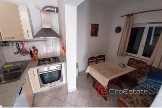 12 2016 386 Trogir area house seafront for sale