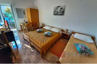 11 2016 385 Kastela house sea view for sale