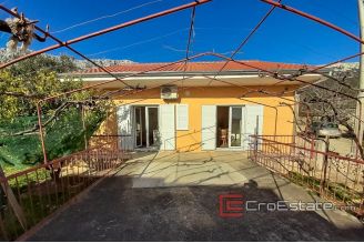 11 2016 385 Kastela house sea view for sale