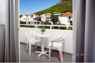 013 4944 30 makarska drvenik charming villa with sea view for sale