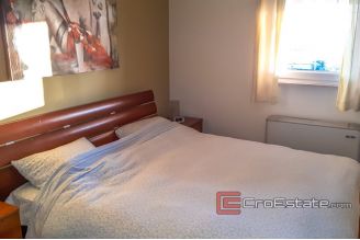 11 4943 30 Split apartment sea view for sale
