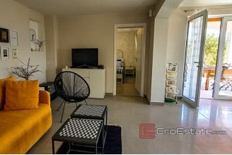 09 2016 383 Hvar house sea view for sale