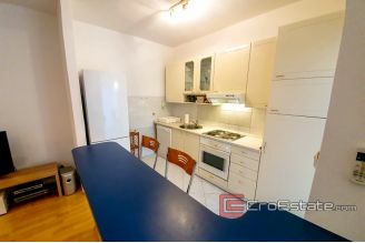 13 2018 132 Split apartment for sale