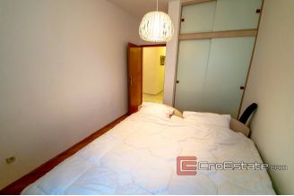 13 2018 132 Split apartment for sale