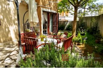 13 2018 132 Split apartment for sale
