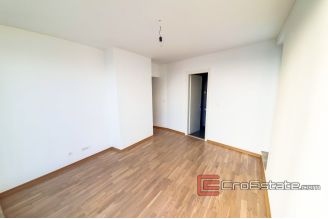 14 2018 131 Split penthouse sea view for sale