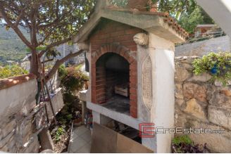 20 4939 30 Vis apartments sea view for sale
