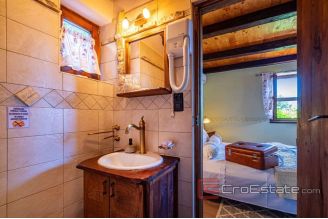 020 2021 246 near zadar villa with pool for sale