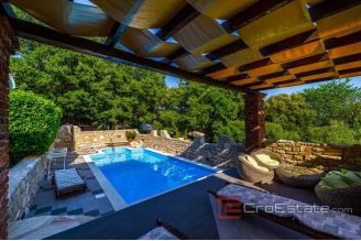 020 2021 246 near zadar villa with pool for sale