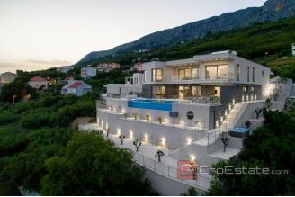 020 2022 228 near omis modern villa panoramic sea view for sale