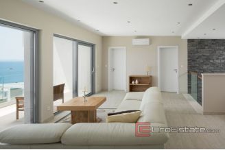 020 2022 228 near omis modern villa panoramic sea view for sale