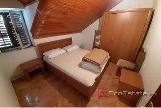 013 2016 431 kastela 2 apartmentsl for sale