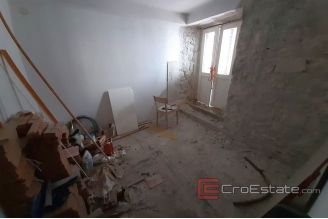 013 2016 431 kastela 2 apartmentsl for sale