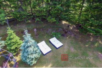 16 2025 43 Plitvice house swimming pool for sale