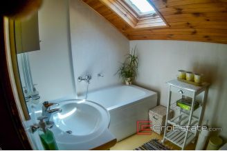 16 2025 43 Plitvice house swimming pool for sale