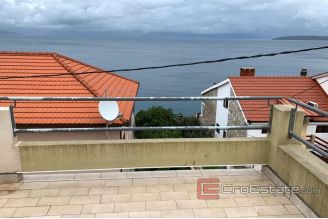 007 2016 379 island solta one bedroom apartment for sale