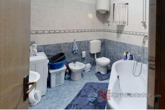 016 2015 142 omis unfinished house for sale