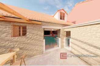 17 4932 30 Solta house swimmingpool for sale