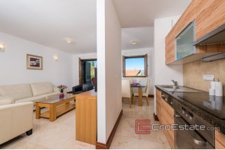 19 4931 30 Ciovo house sea view swimmingpool for sale