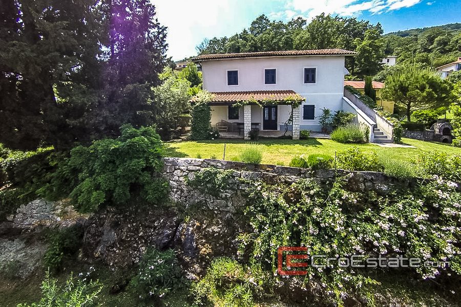 Croatia,Rijeka Duplex house with land