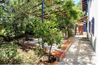 16 4930 30 Istra house land sea view for sale