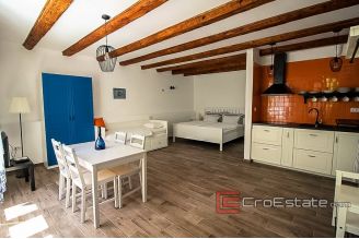 16 4930 30 Istra house land sea view for sale