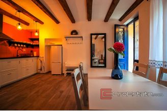 16 4930 30 Istra house land sea view for sale