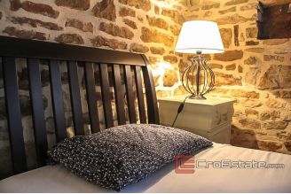 19 4927 30 Istra stone house swimming pool for sale