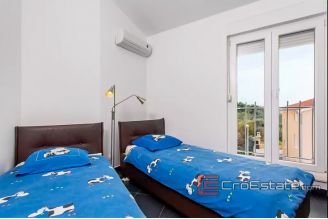 15 4984 30 Ciovo apartment sea view for sale