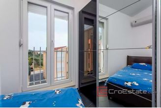 15 4984 30 Ciovo apartment sea view for sale