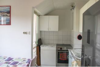 11 2018 127 Split apartment for sale