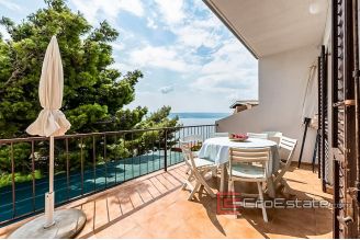 20 2019 94 Omis area house sea view for sale