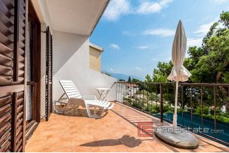 20 2019 94 Omis area house sea view for sale